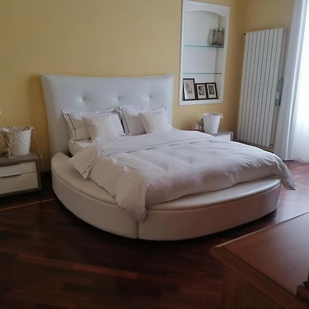 Queen 24 Таранто Экстерьер фото